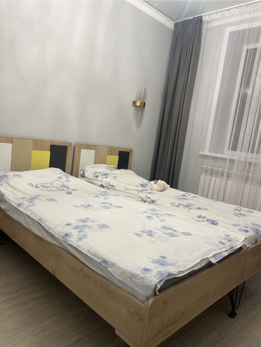 Продаем 2 односпальные кровати
