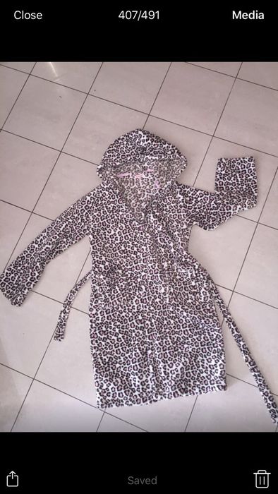 Блузки/тениски;Pink;дънково яке Бенетон,дънки Зара,халат 152/158 см