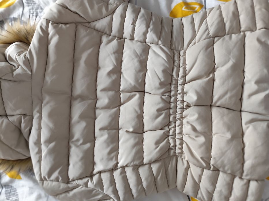 H&M дамско вталено яке в бежово