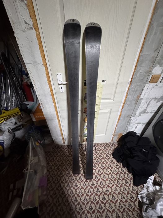 Schiuri Rossignol Pasion. In stare buna