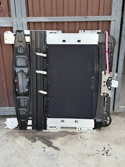 Люк крыши на Лексус НКС / Lexus NX