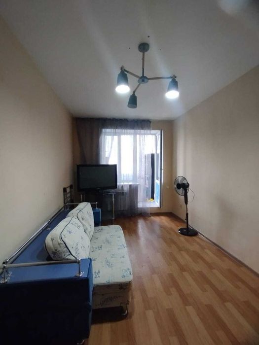 Продам 1комн Юнис