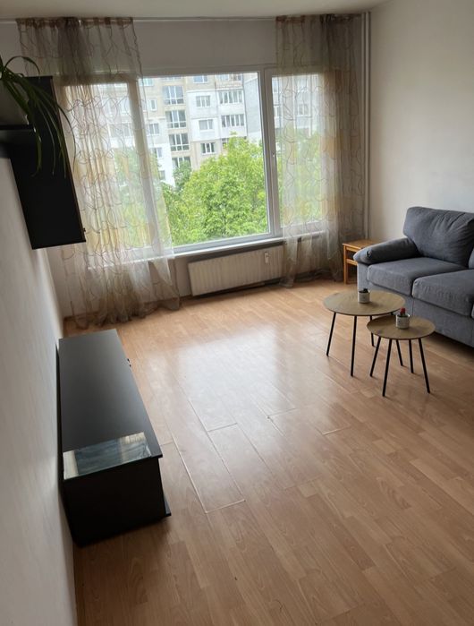 Дървеница двустаен 1000лв