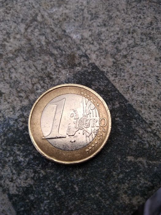 Монета 1999 година