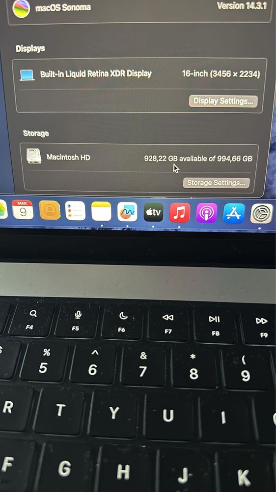 MacBook pro 16-inch 2021
