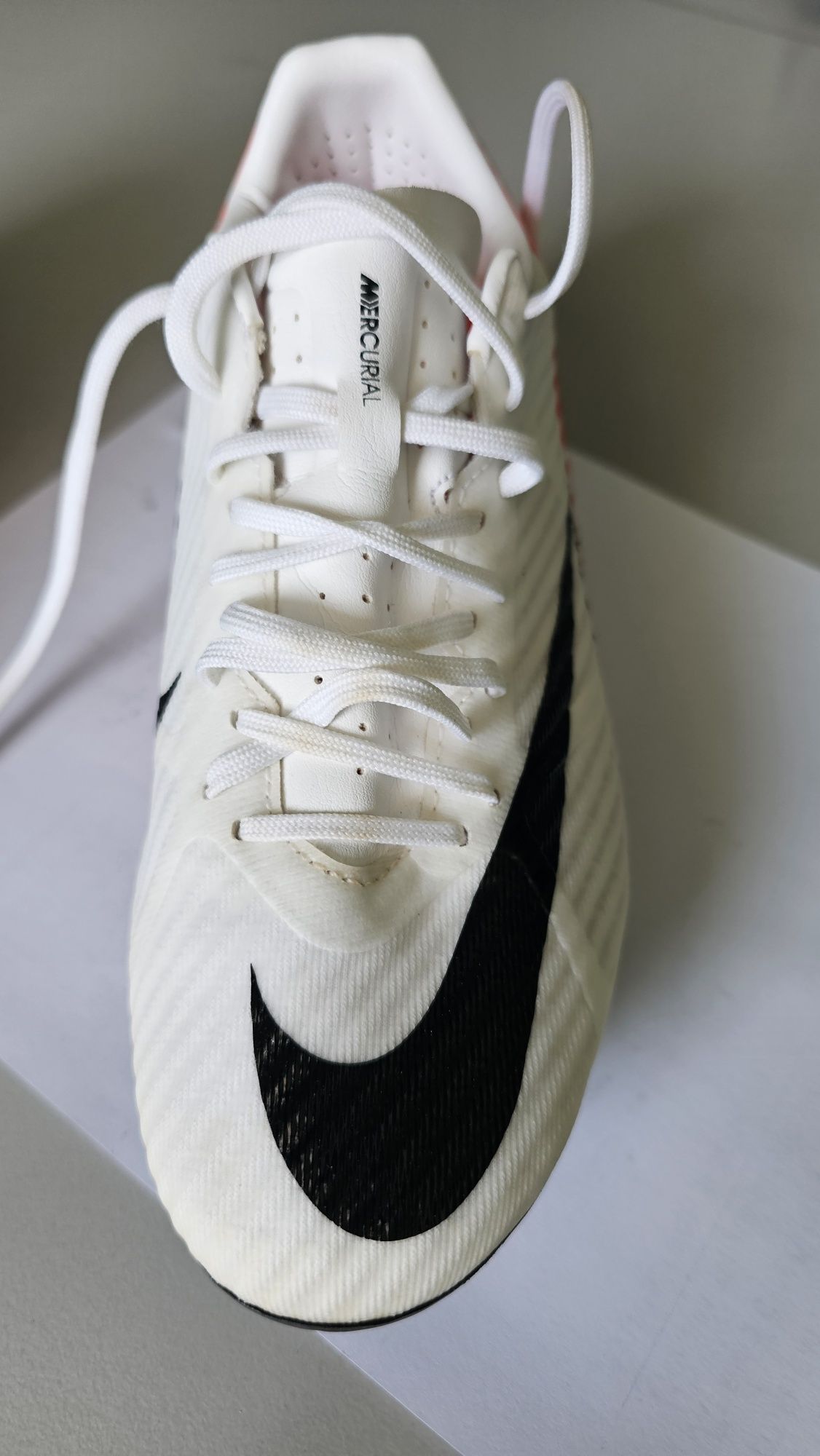 Футболни обувки  Nike