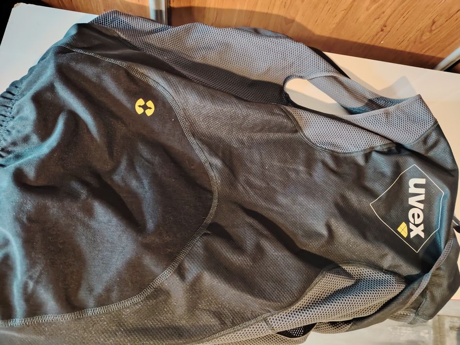 Uvex спортен протектор жилетка гръб и кръст XL СКИ