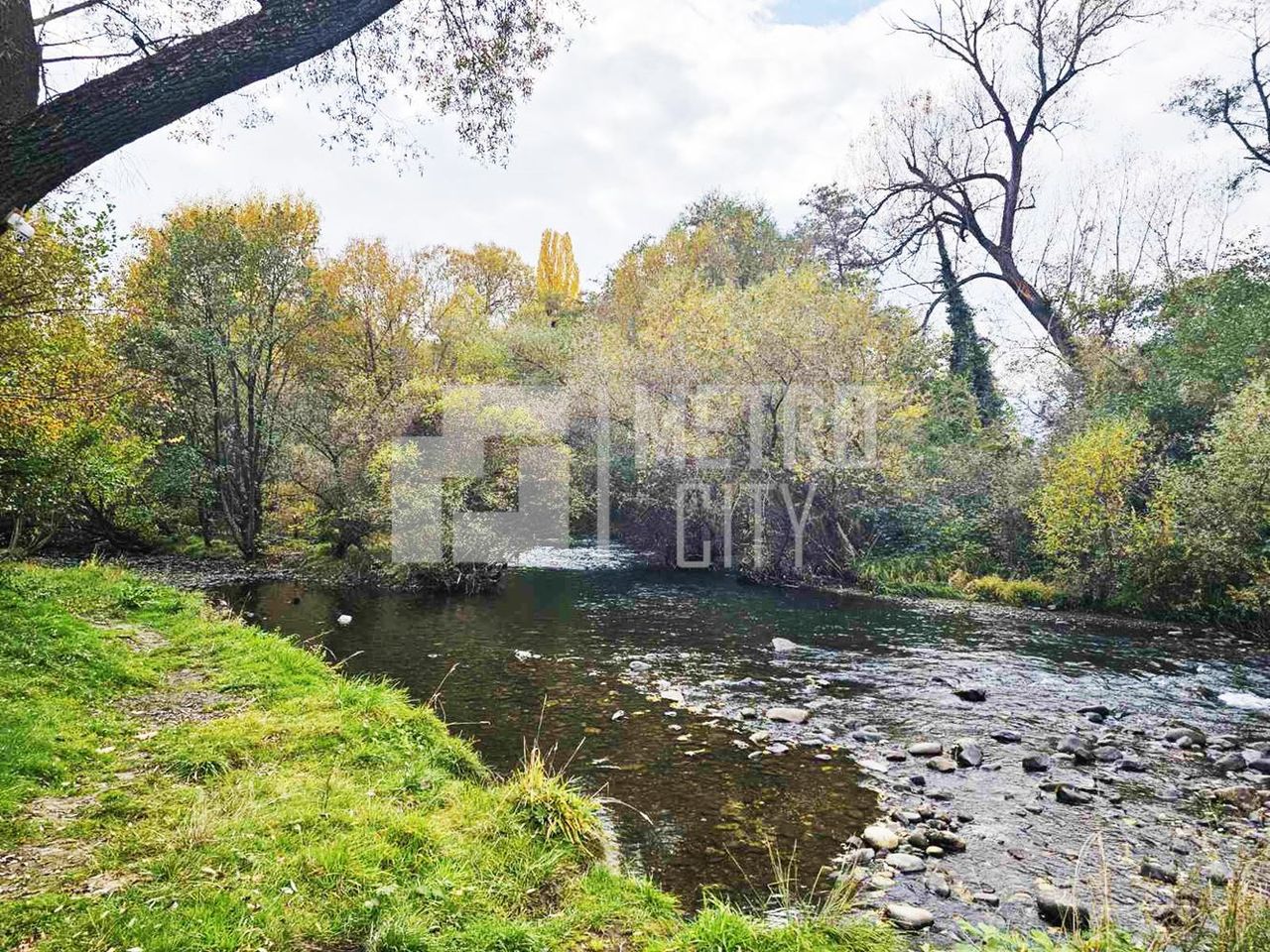 Продава се Парцел в София, в.з. Врана - Герман - 1600 кв.м за 182 €/кв.м - Снимка #3