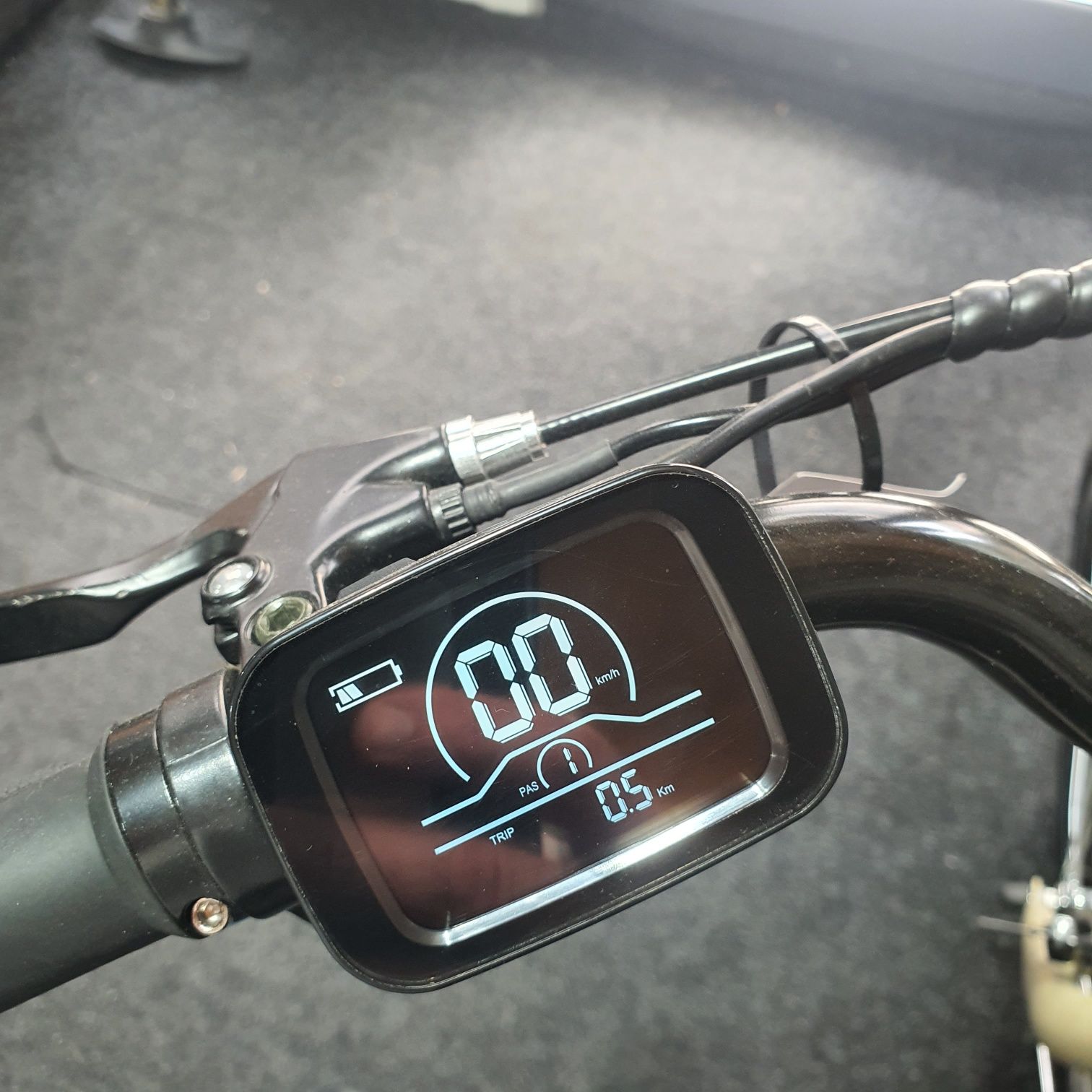 Bicicleta electrica cu garantie