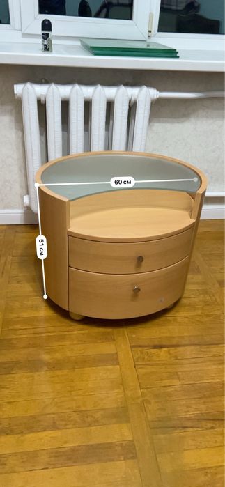 Тумбочки из Италии 2 штуки