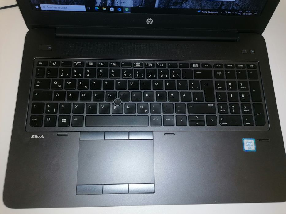 Laptop Hp zbook 15 g3 workstation Cpu i7 6820hq ram 16gb Ssd 512gb
