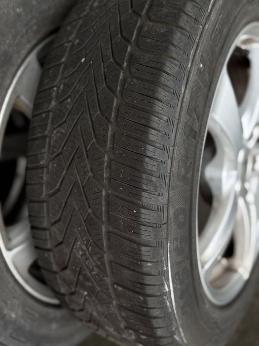 Jante roti cauciucuri iarna Renault Kadjar duster