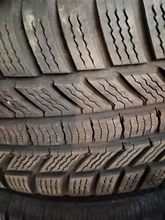 Jante Volvo 18 (roti complete)