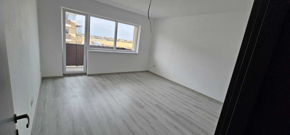 Apartament 2 camere, 60mp, decomandat, 88 200 euro TVA inclus, etaj 2