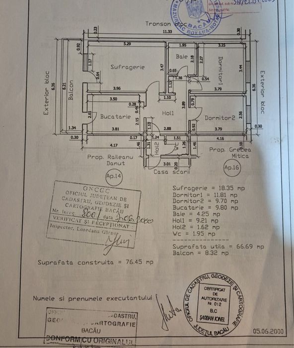 Apartament decomandat 3 camere, etaj 3, strada Maramures
