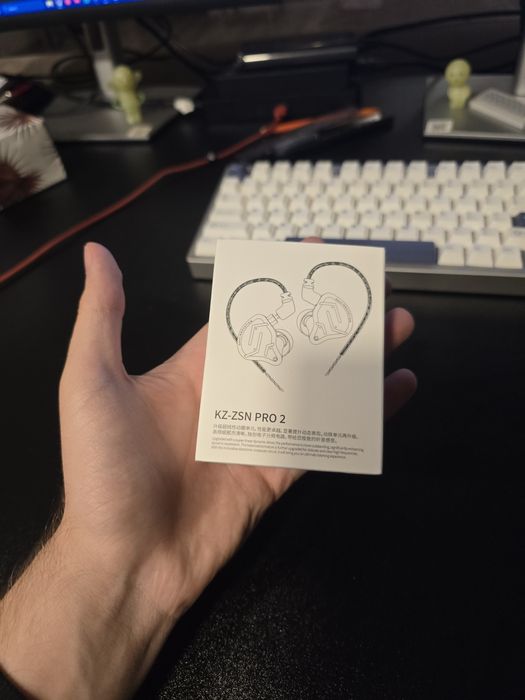 Vand casti tip IEM kz zsn 2, profesionale