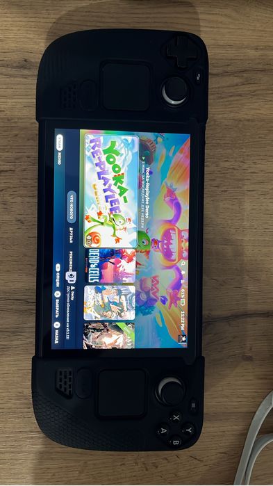 Продам Steam Deck LCD