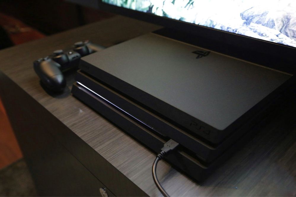 Playstation 4 pro на 1tb