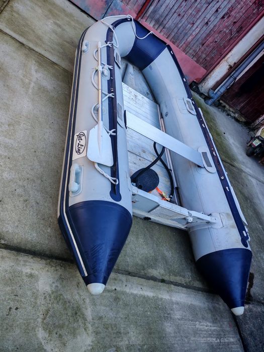 Vand barca goonflabila 3.60 cu podina aliminiu si chila baloane 50