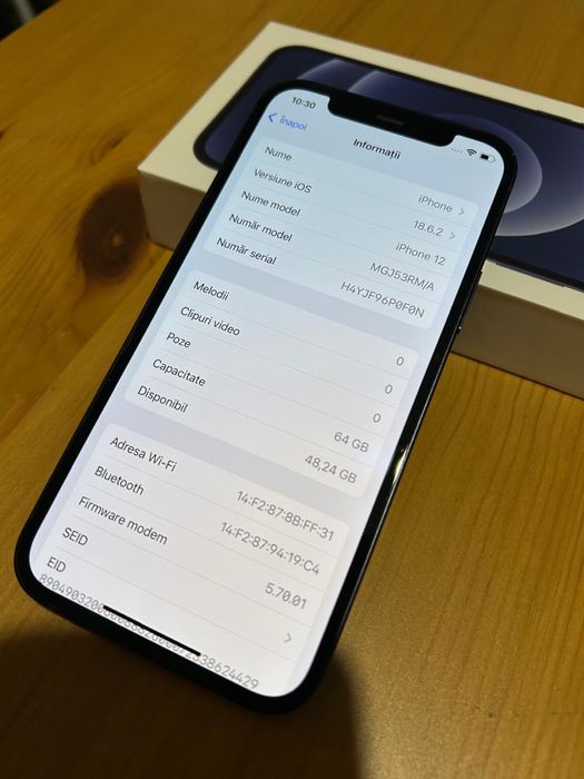 Vand Iphone 12 black 64 GB