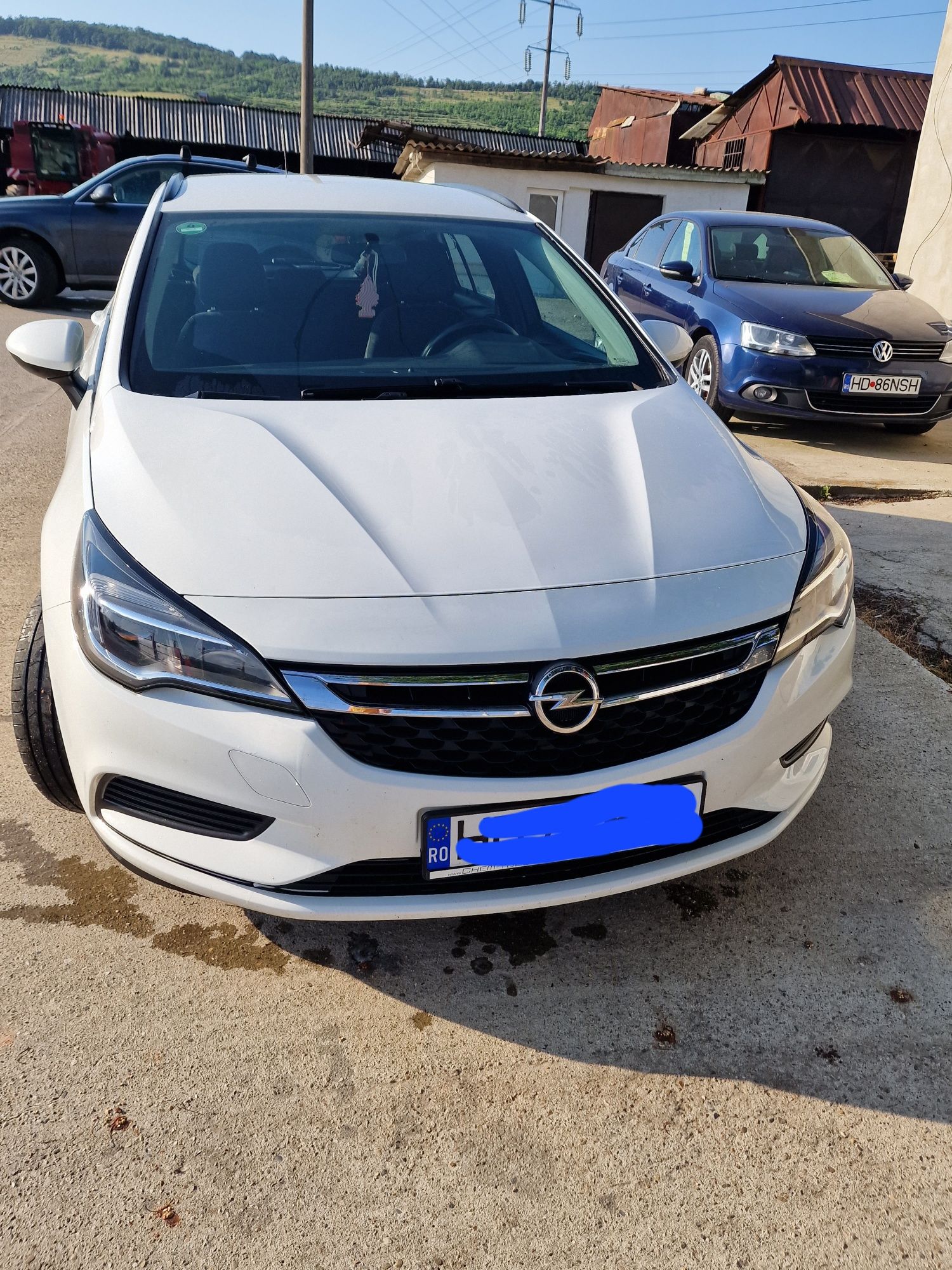 Vând  Opel astra K