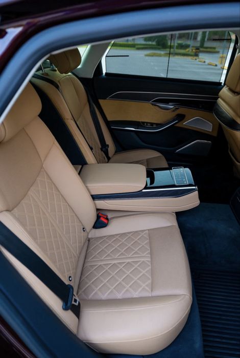 A8L 55TFSI 2018 Panoramic Impecabil carte service Audi / Schimb cu OZN