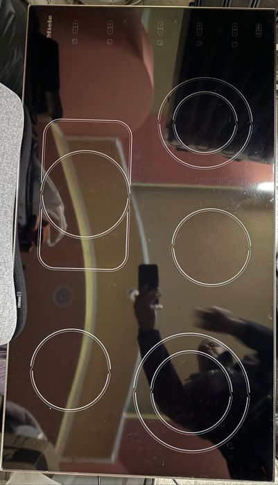 Керамичен плот Miele