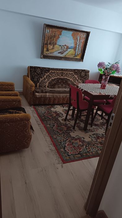 Apartament de închiriat