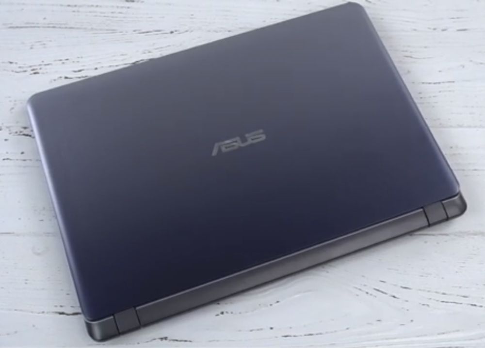 Игровой ноутбук ASUS/intel core i5-8250/GeForce MX110/Full HD