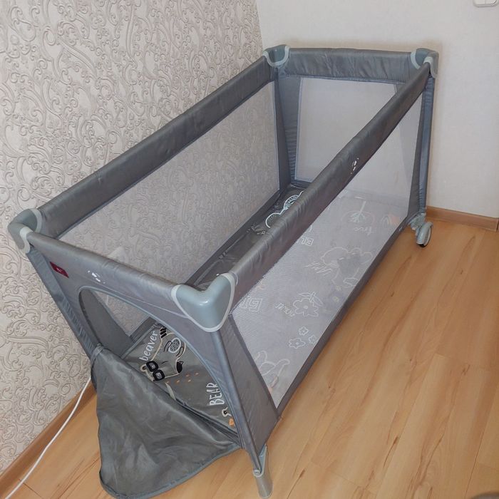 Продам Манеж  раскладной