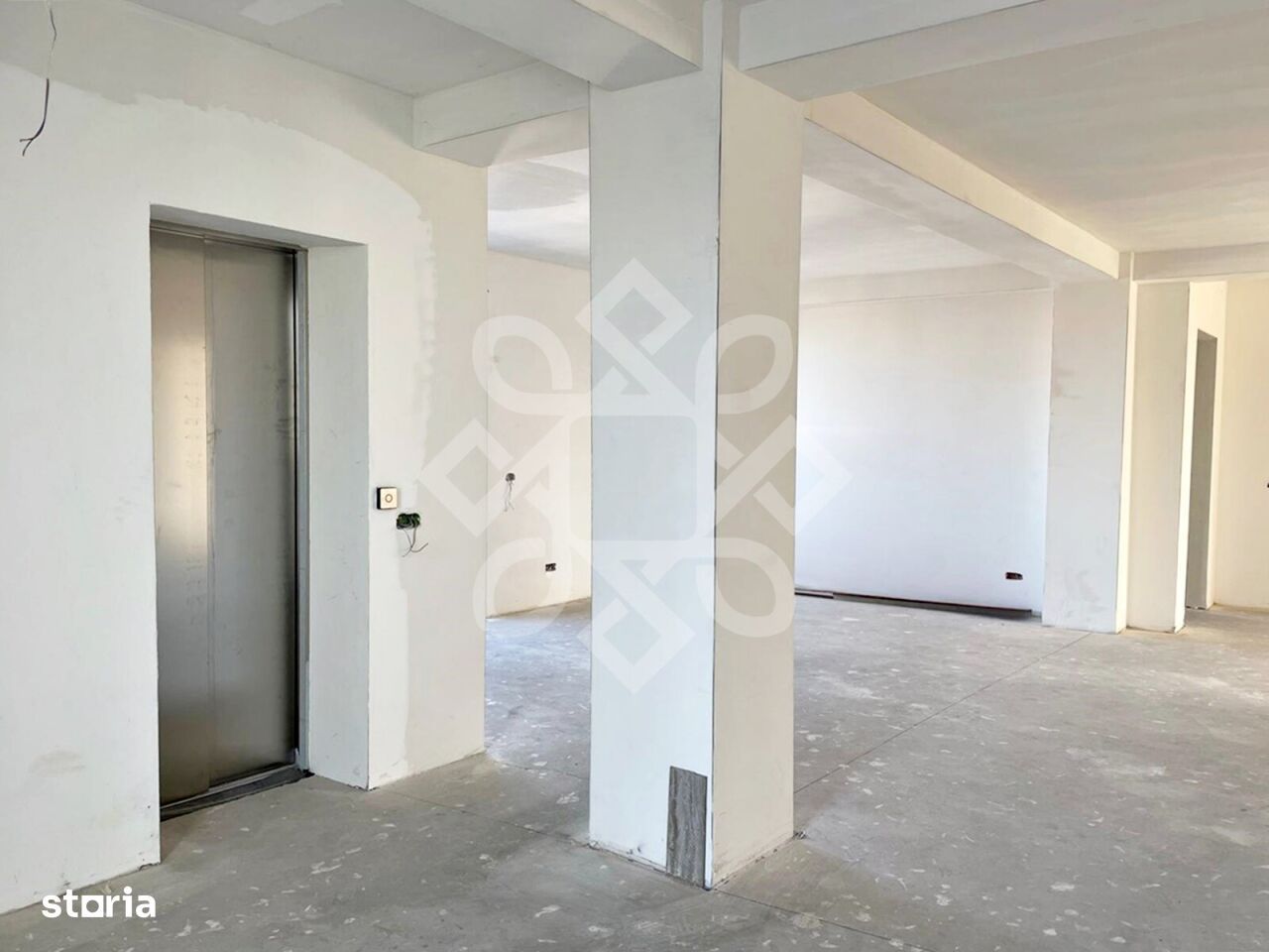 Penthouse ultracentral de vanzare, Oradea