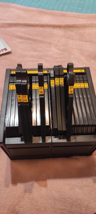 Suport 40 cd-uri nou