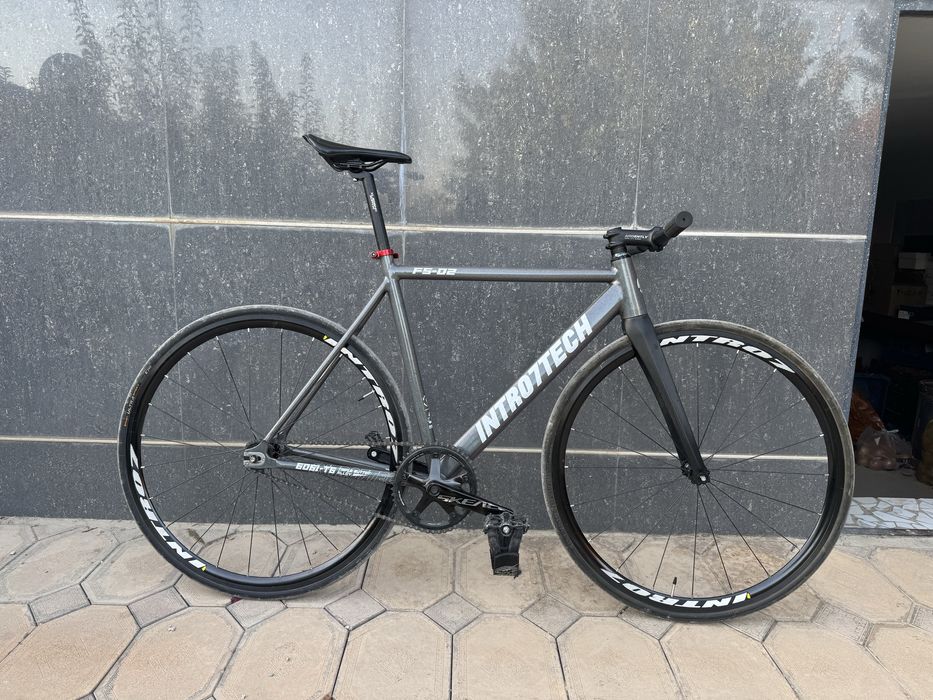 Fixed gear Intro7tech
