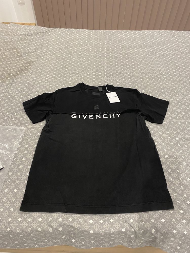 Мъжка тениска Givenchy