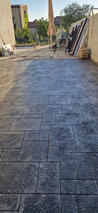 Beton amprentat si elicopterizat.