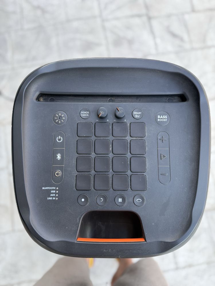 Vand Boxa JBL 1000