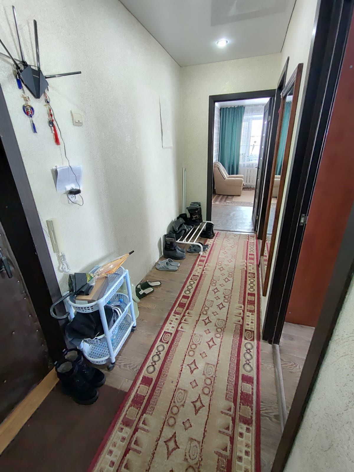 Продам 3 х комн квар. 4-4, 7 этаж.
