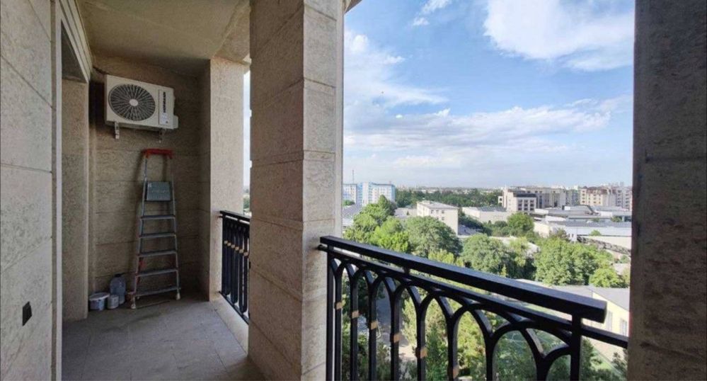 Продается люксовая квартира в  ЖК “WISTON” Ор-р:Акай сити