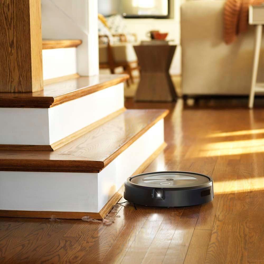 Robot aspirator inteligent iRobot cu WiFi si golire automata | 987248