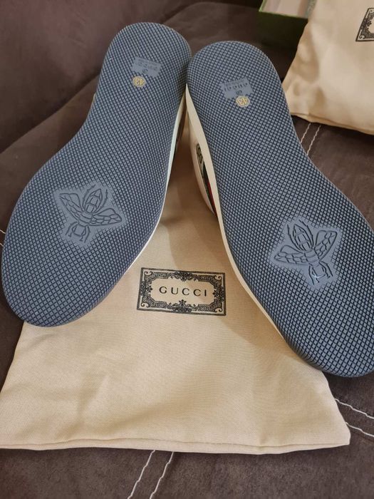 Продавам чисто нови обувки Гучи 43 номер