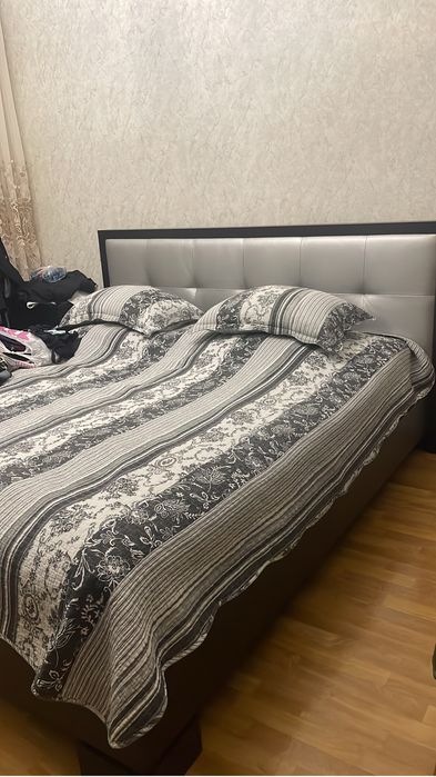 Продам шкаф и кровать в хорошем состоянии