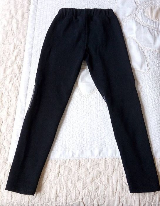 Детски черен ластичен панталон клин LC Waikiki ръст 128 - 134см