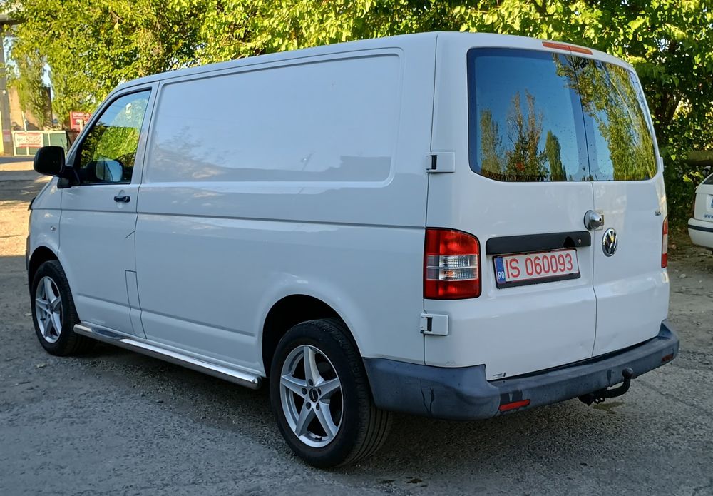 Vw Transporter 5 T5 aer conditionat Rar efectuat nr rosii 211000km