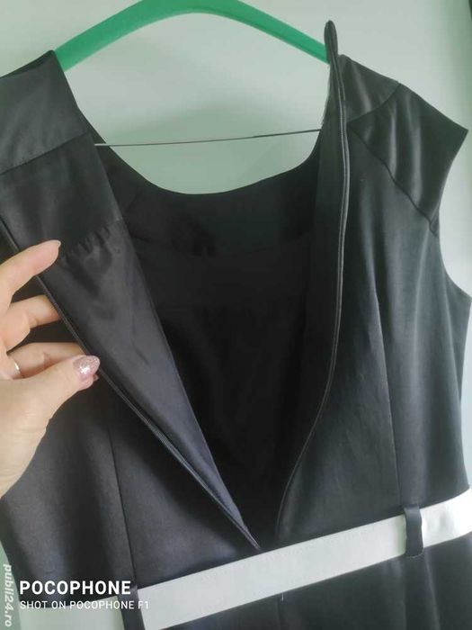 Rochie neagra cu funda si curea alba