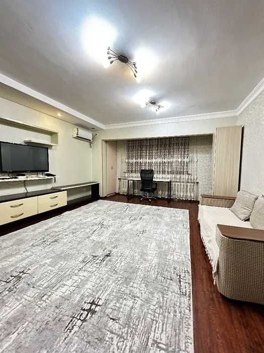 R1 Сдаётся квартира 2/2/5 ор-р ТРЦ NEXT