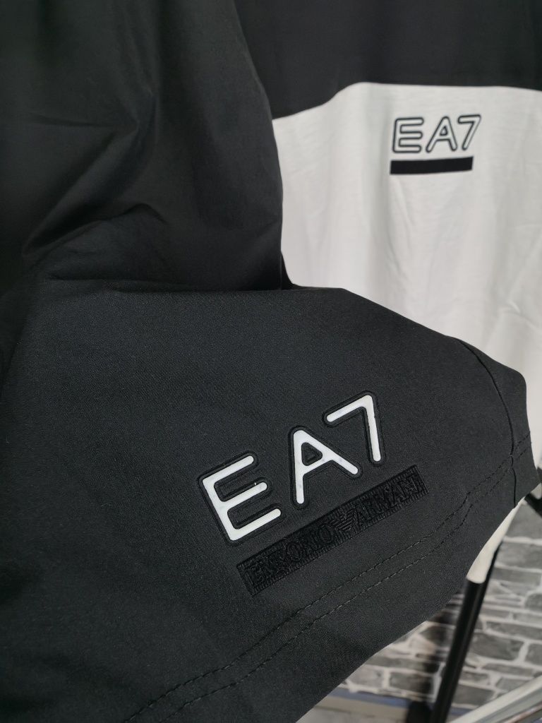 Emporio Armani летен екип