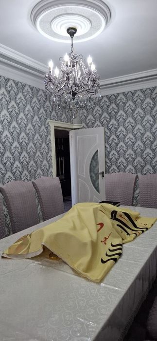 Srochna kvartira sotiladi