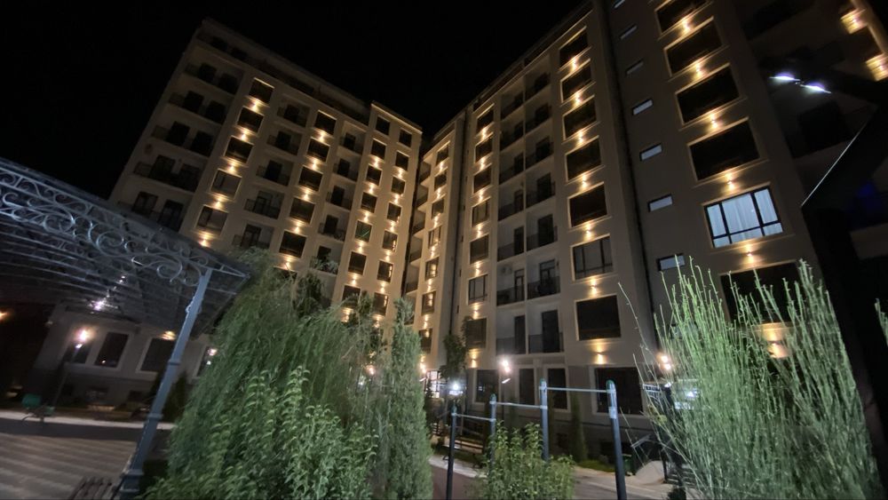 Пентхаус сотилади 137 м2 тезда ( вокзал худудида)