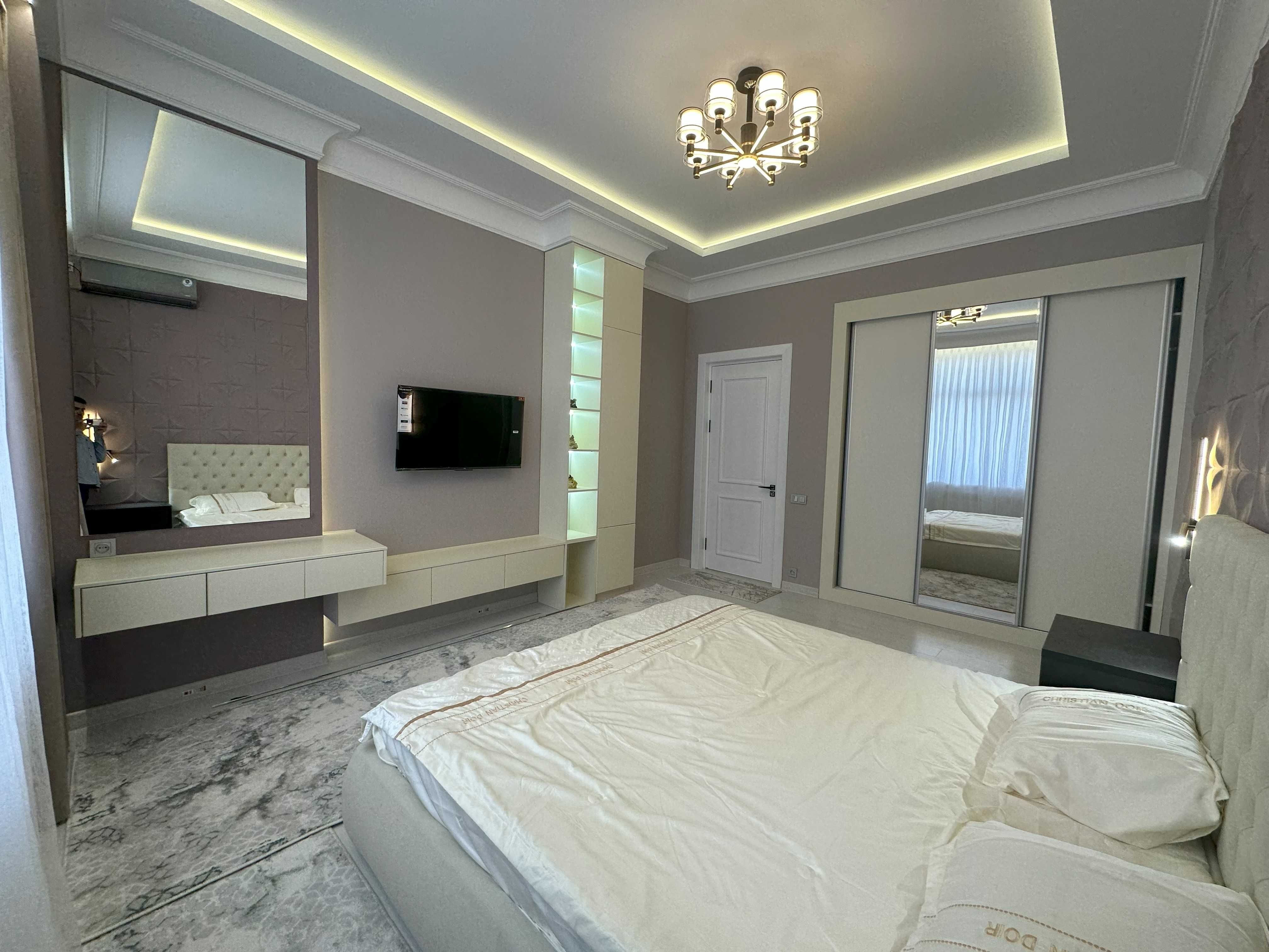 Сдается 2х(87кв) комн. квартира, новостройка, ул. Сайрам, ЖК Силк вей