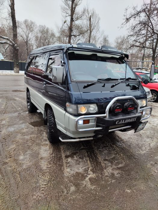 Делика  квадратная на запчасти